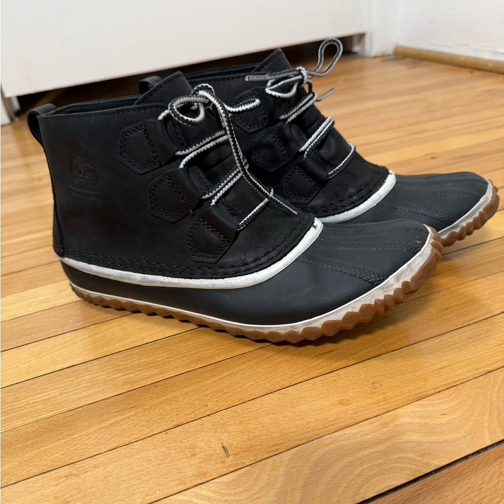 Sorel Ankeny Waterproof Leather Ankle Boots Black Size 8.5 LIKE NEW